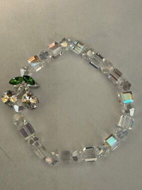 Clear Crystal Stretch Bracelet cherry 🍒 Green Leaf Accent